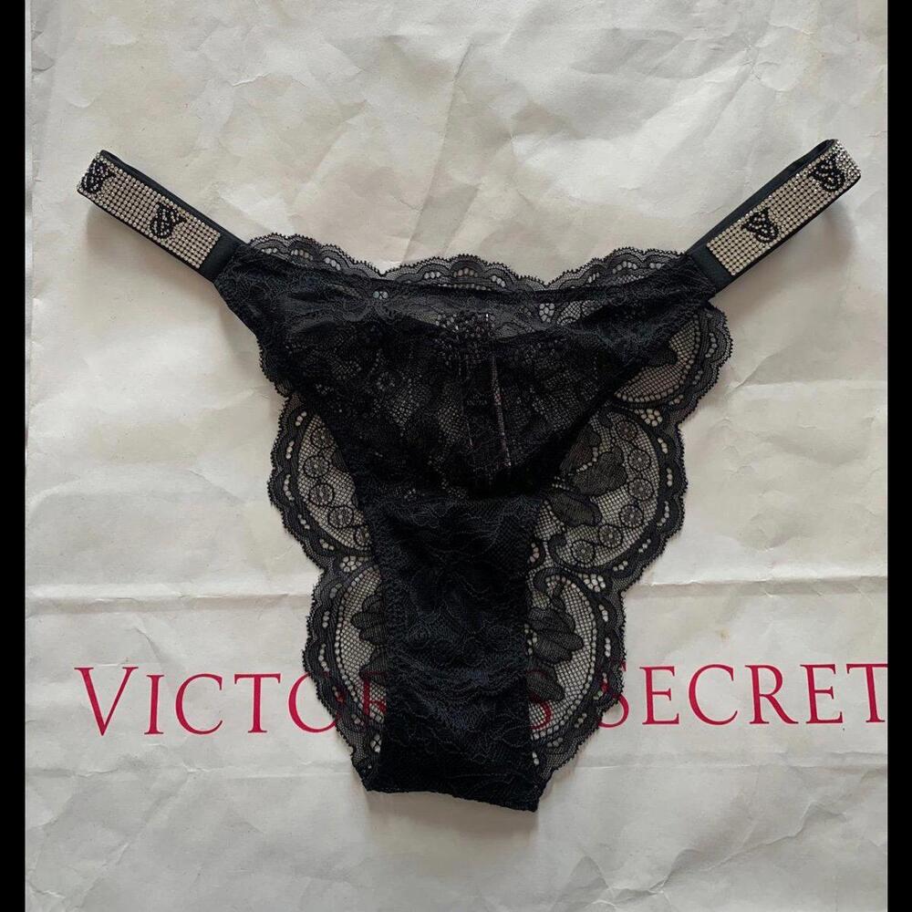 NWT Victoria's Secret Panty Size Medium